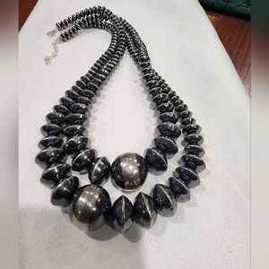 Luxurious Italian STERLING SILVER  Beaded Necklace with Tapered Design 18 Inches